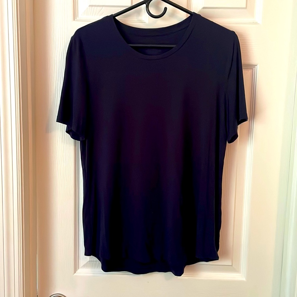 MeUndies size large navy t shirt